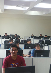 images of D. Y. Patil College computer lab